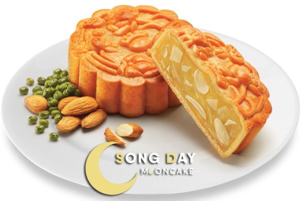 banh-kinh-do-xanh-dau-xanh-hanh-nhan
