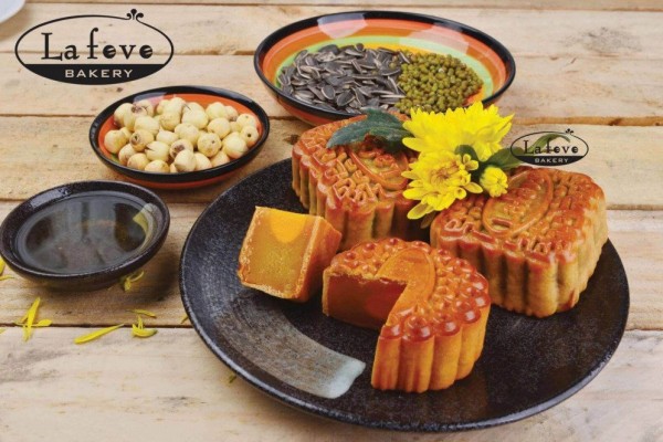 banh-trung-thu-lafeve-pham-gia