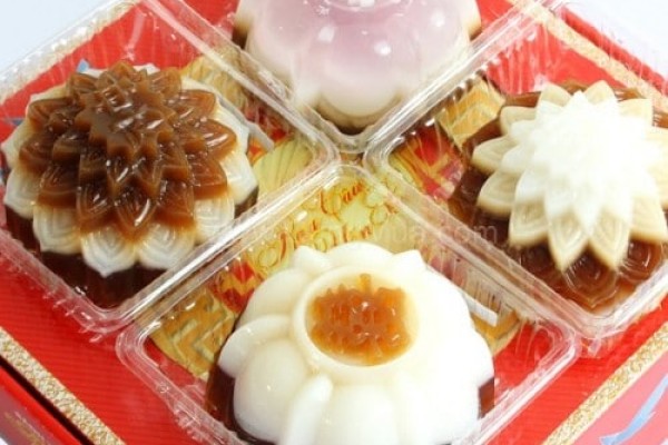 Bánh trung thu rau câu đầy sắc màu Bánh trung thu rau câu đầy sắc màu