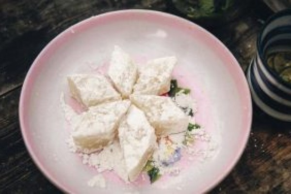 cac-loai-banh-ngot-trung-quoc-banh-sot-dau-hap-dan-vo-cung