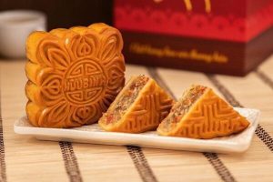 Bánh trung thu Hữu Bình, nổi tiếng ngon