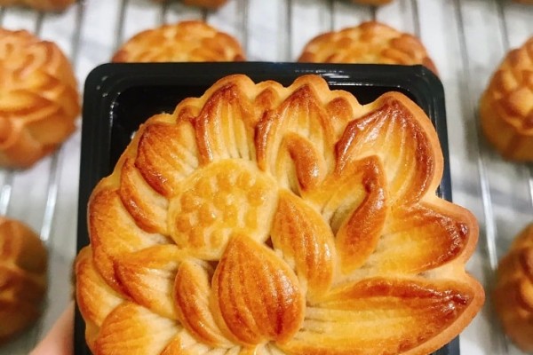 tiem-banh-yuri-la-mot-trong-nhung-tiem-banh-trung-thu-ngon-o-da-nang