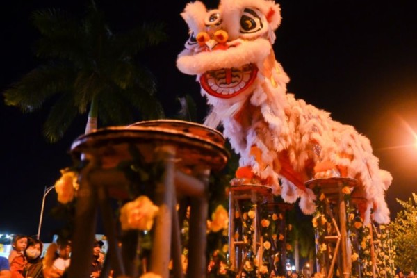 mua-lan-tet-trung-thu