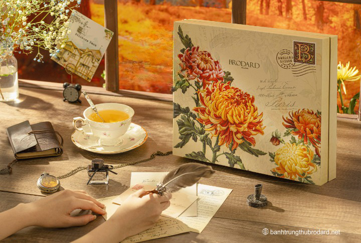 Bánh Trung Thu Brodard 2023 Hộp 6 Bánh Lava Bánh Trung Thu Brodard 2023 Hộp 6 Bánh Lava